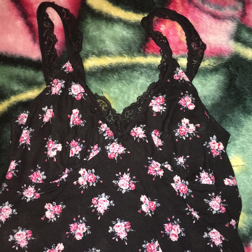 Tank top - Picture 2 of 3
